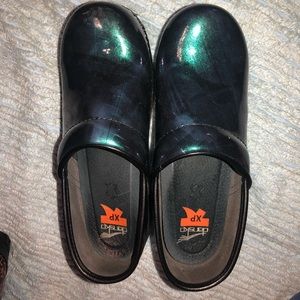 💙💜💚 CUTE Danskos!! 💙💜💚